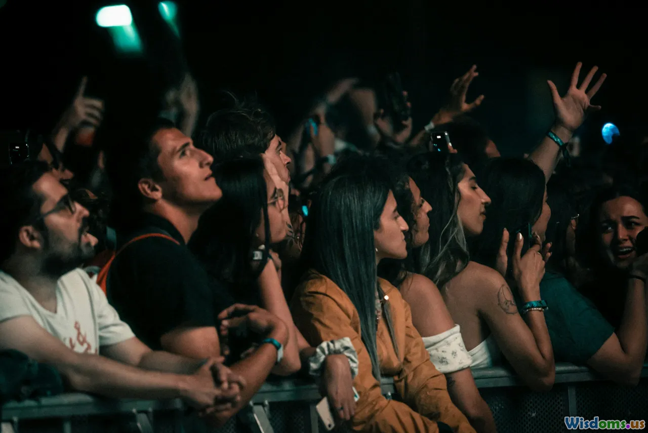 audience, misdirection, eye contact, stagecraft