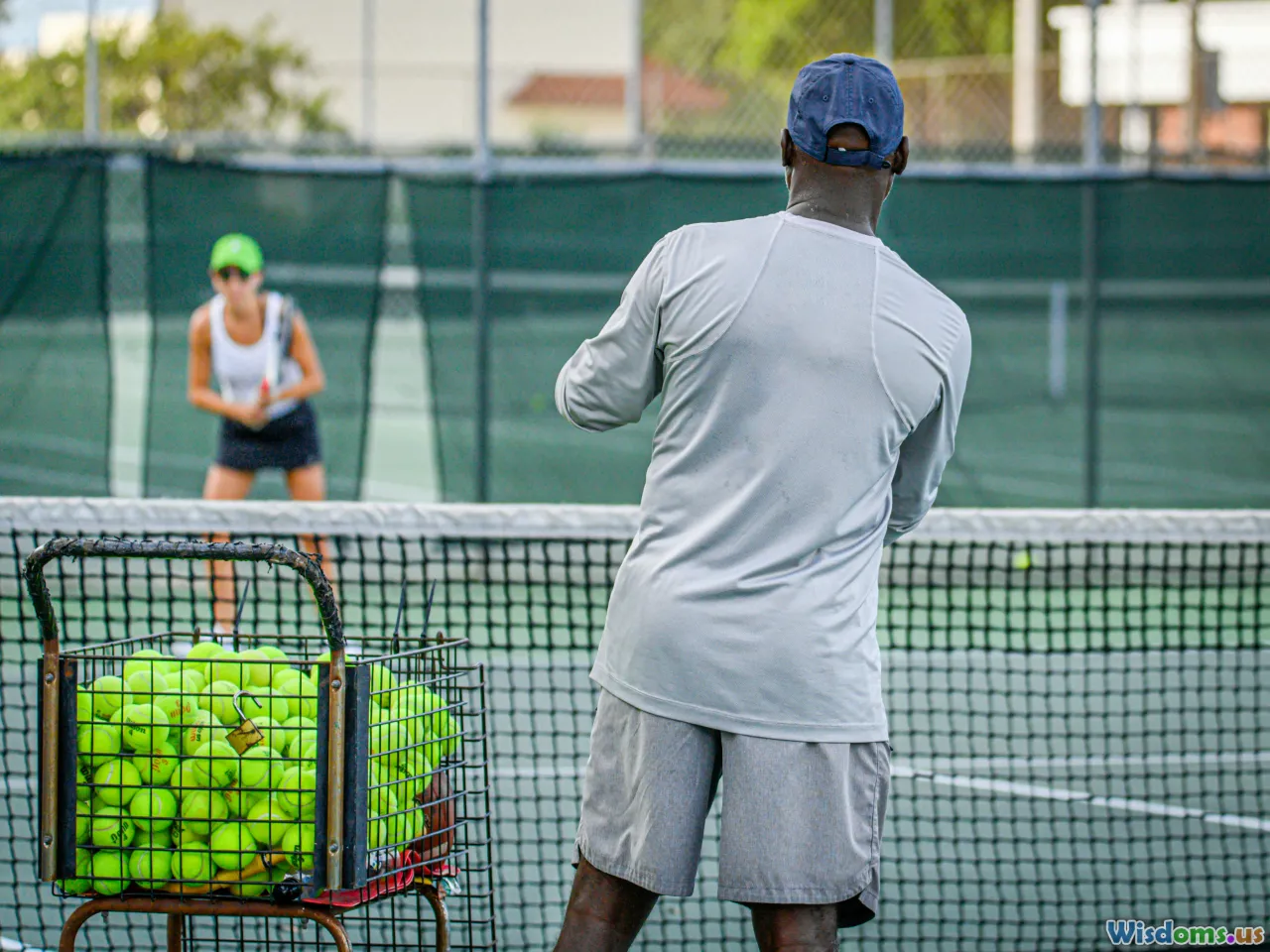 coaching session, tennis analyst, biomechanics feedback, tennis instructor, serve data