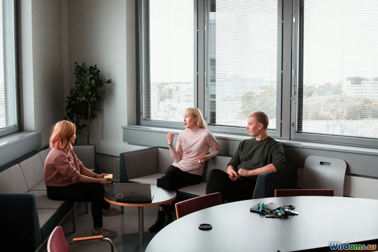 incident management, software crisis, team meeting, troubleshooting