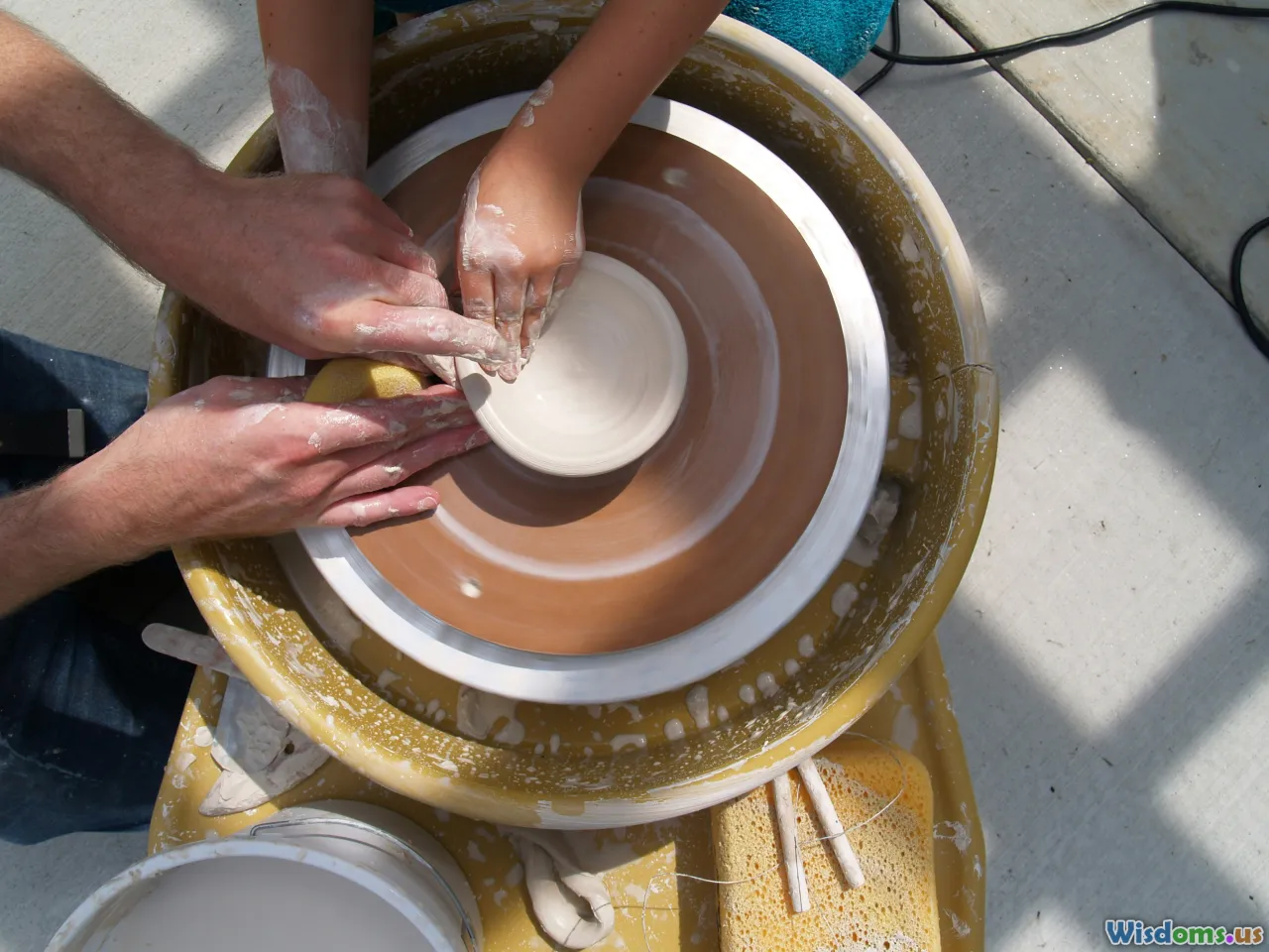 pottery wheel, handbuilding, stoneware clay