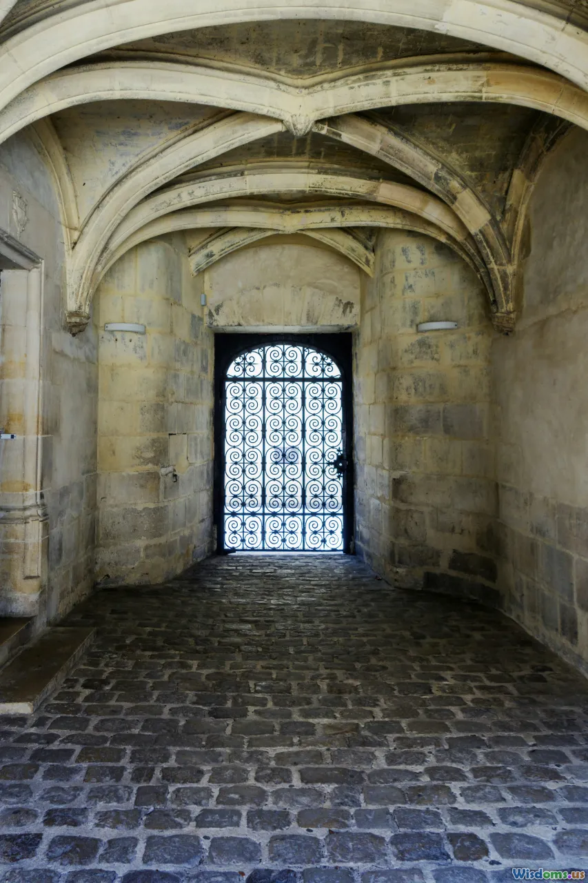 Real Life Secret Doorways In Historical European Palaces