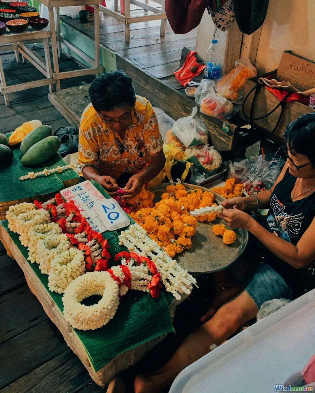 street market, small business, food vendor, artisan crafts