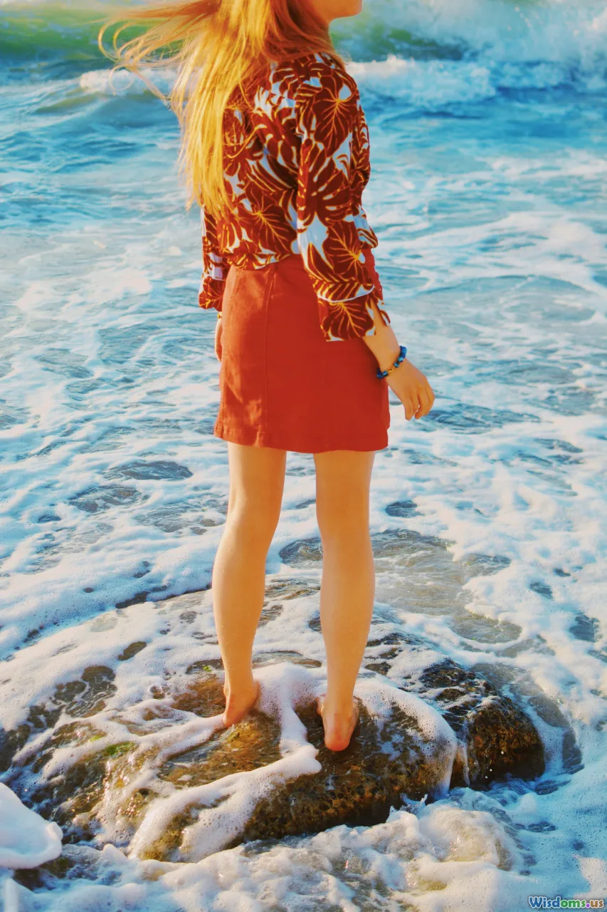 Winona Ryder, pixie haircut, minimalist style, 1990s red carpet, vintage glamour