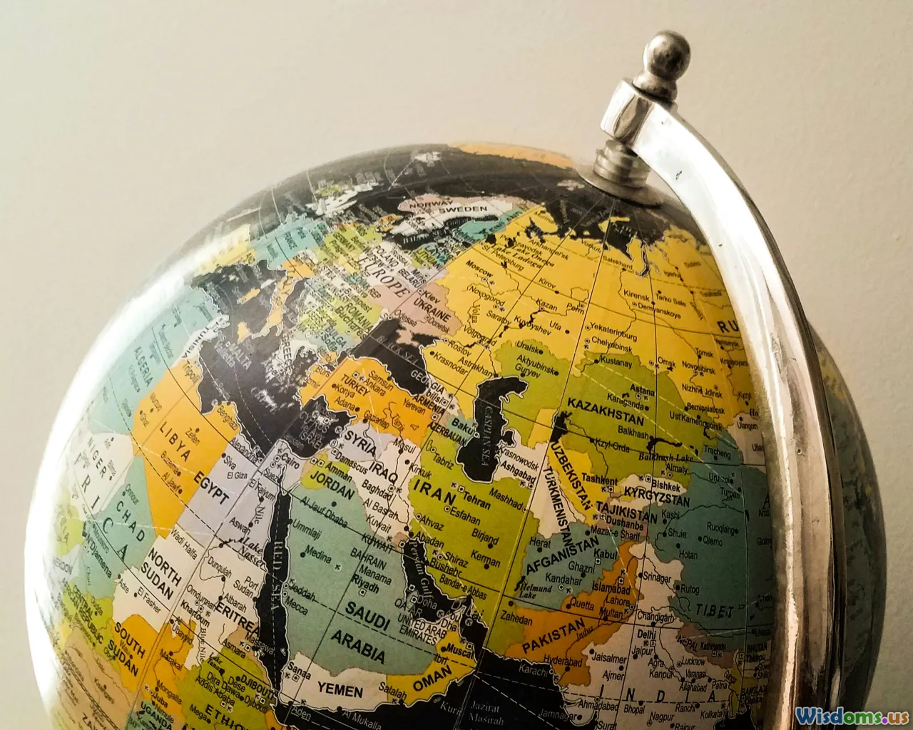 world map, time zones, global team, planning