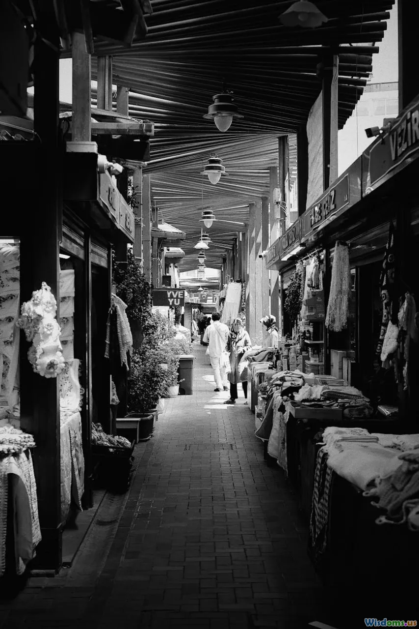 Clues Textiles Give Us About Ancient Marketplaces