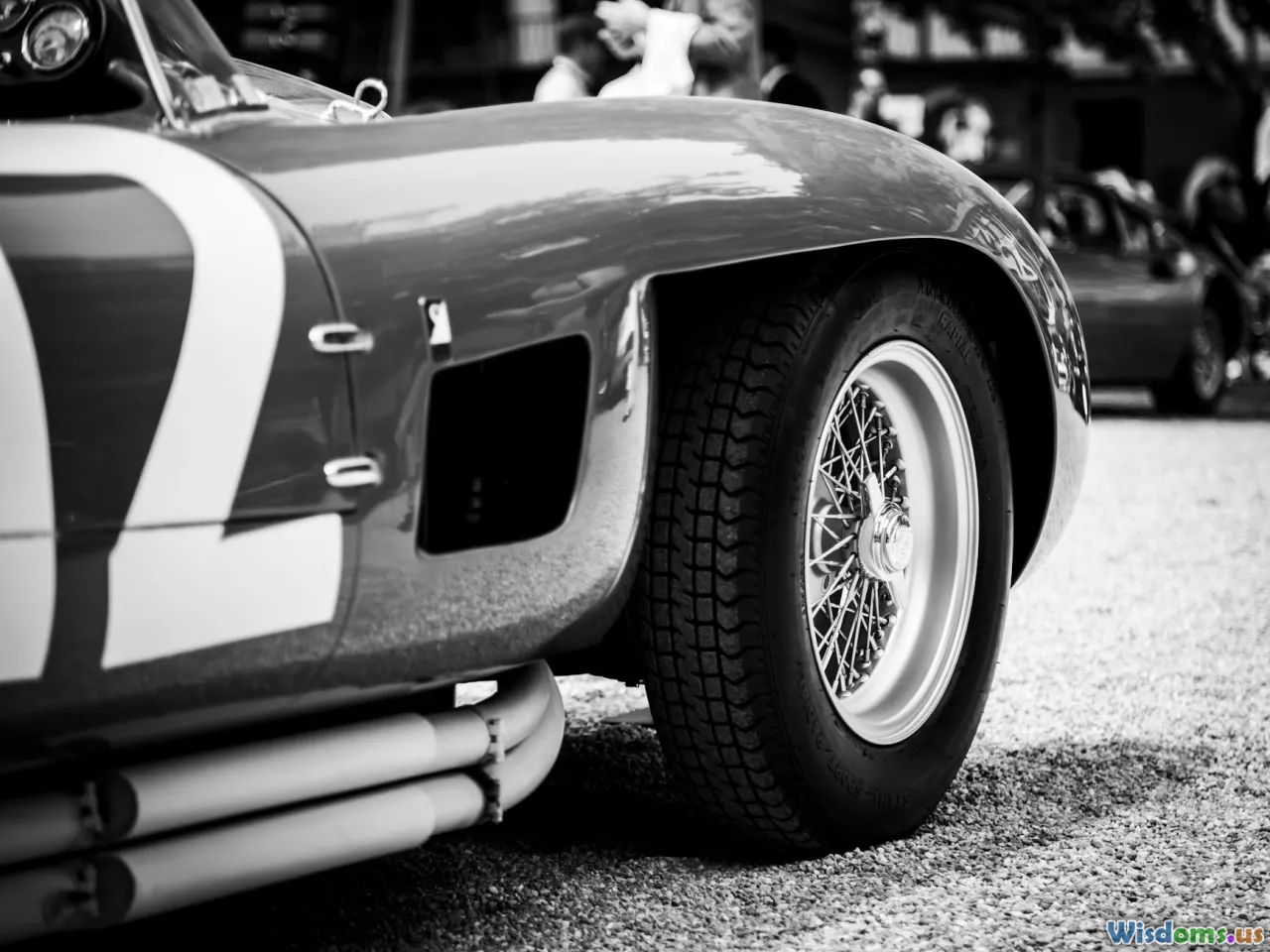 car auction, car show, global classic market, car enthusiast