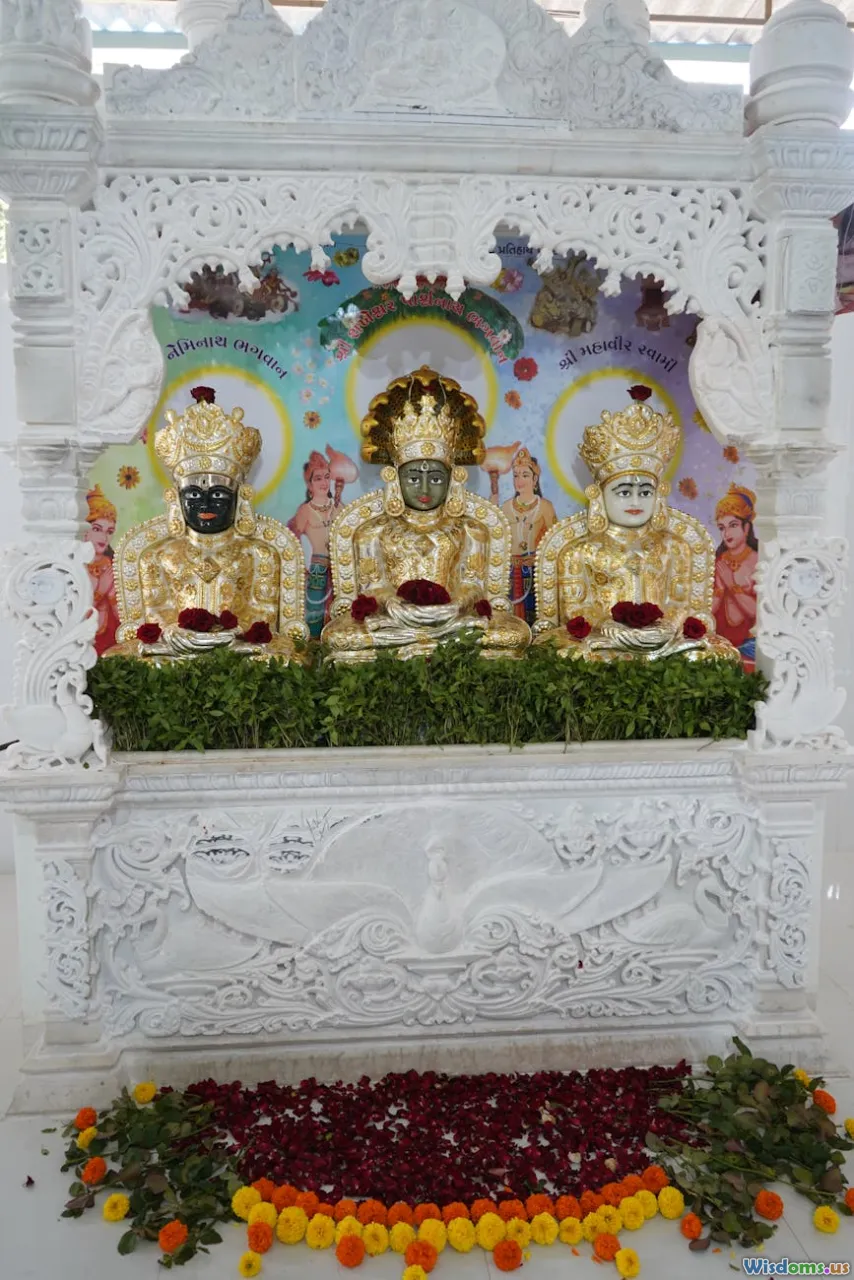 gods statues, Assyrian kings, temples, religious rituals