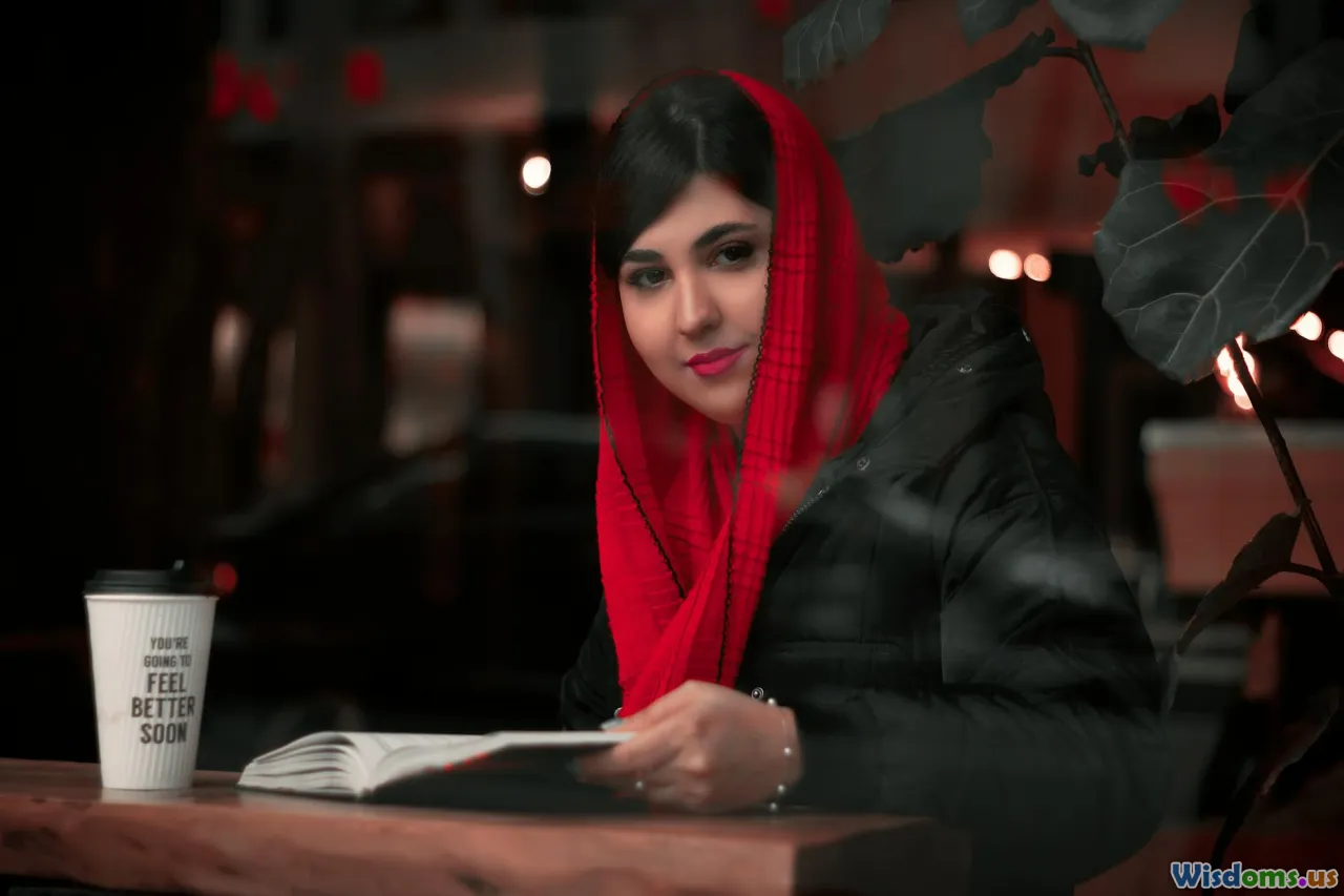 London at night, reflection, photographer, closing moments