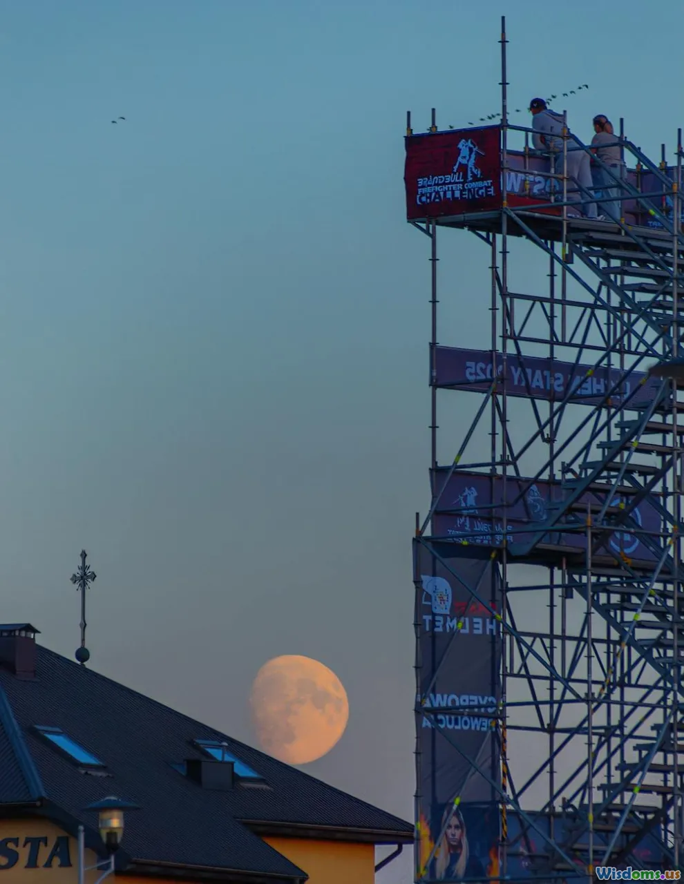 moon, planets, city skyline, ISS