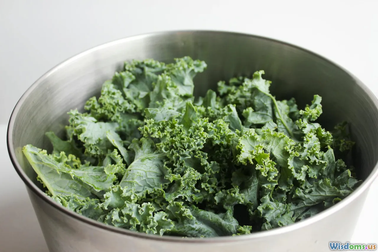 raw kale, kale salad, antioxidants
