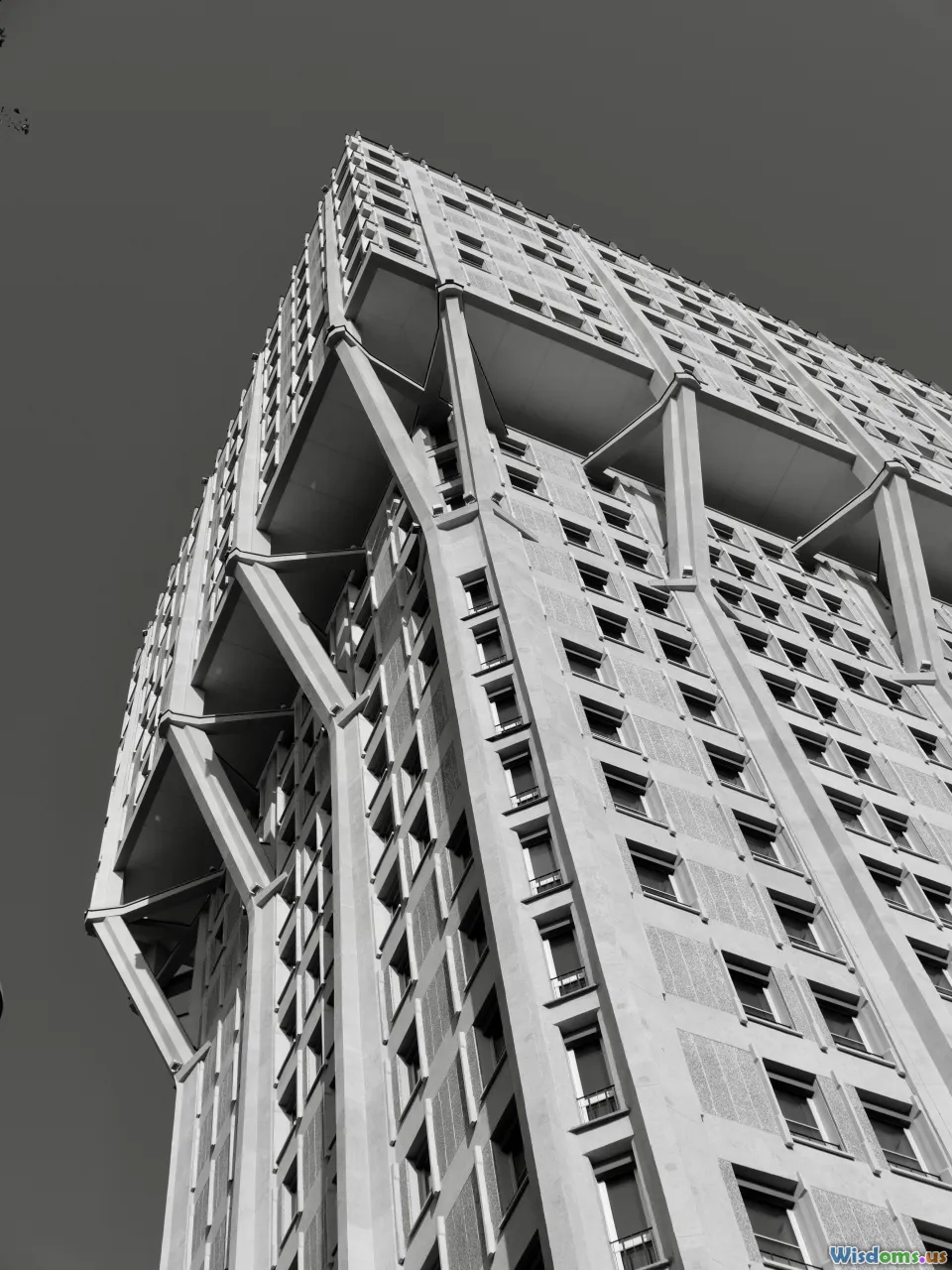 Why Some Skyscrapers Fail User Comfort Tests